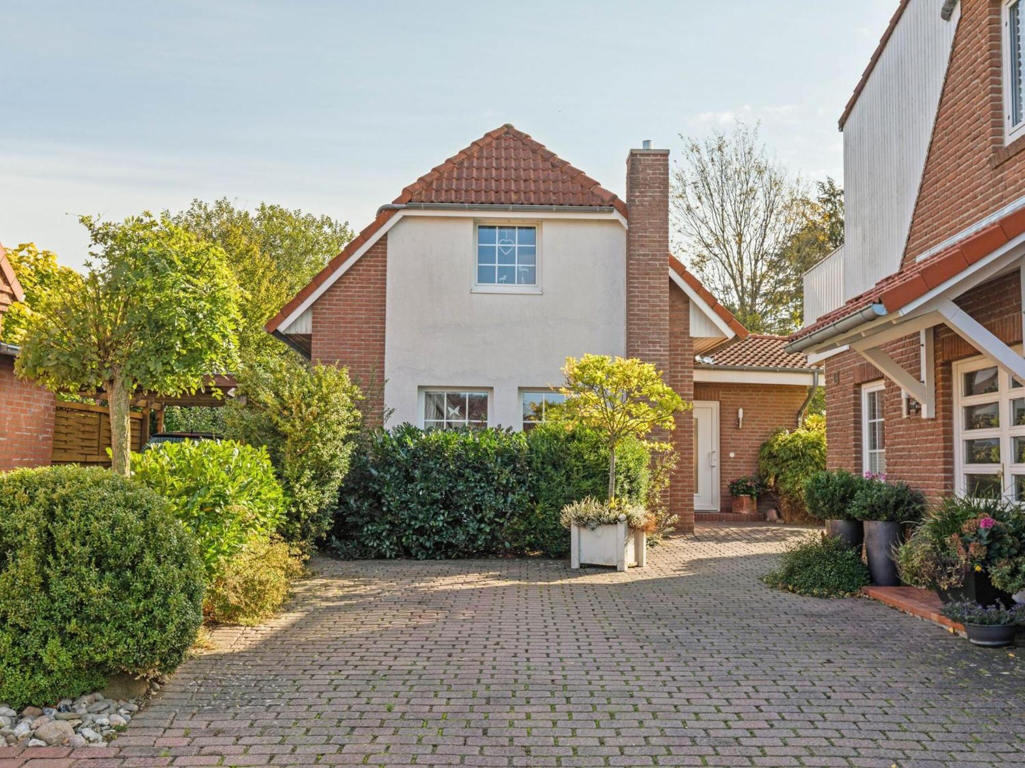Enticing Holiday Home In Oldenburg With Garden Near Sea Dannau Zewnętrze zdjęcie