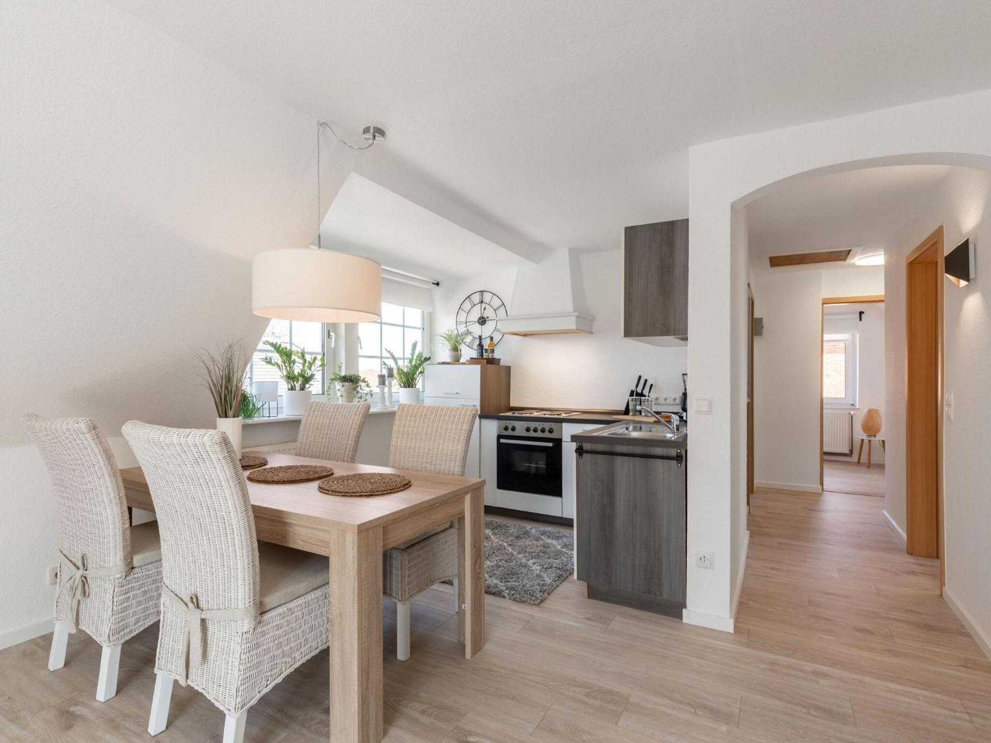 Enticing Holiday Home In Oldenburg With Garden Near Sea Dannau Zewnętrze zdjęcie