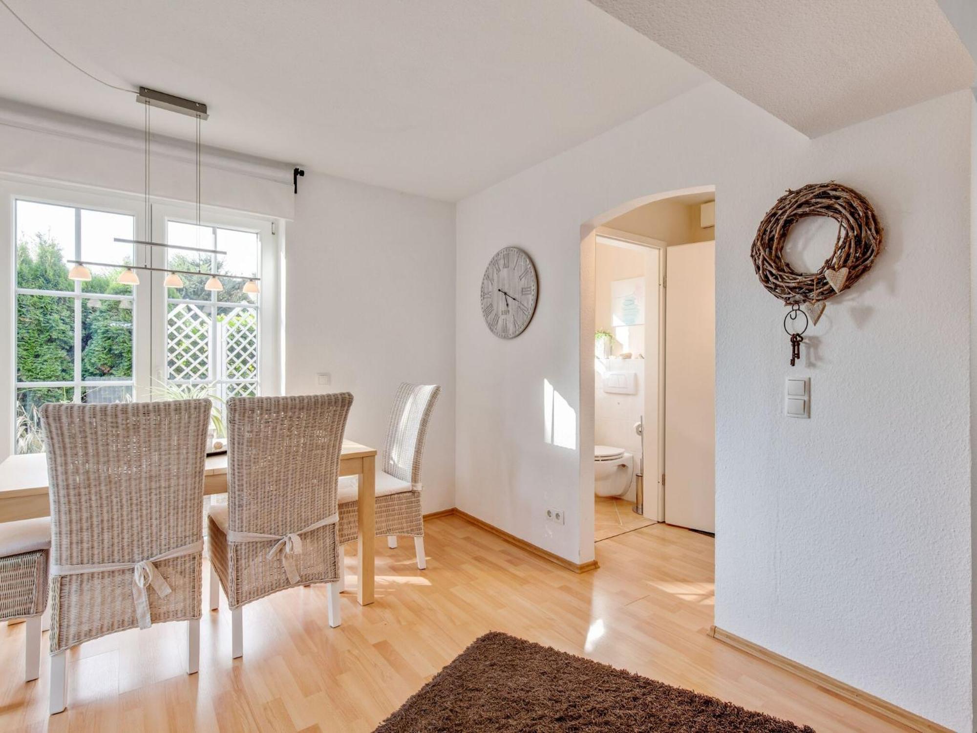Enticing Holiday Home In Oldenburg With Garden Near Sea Dannau Zewnętrze zdjęcie