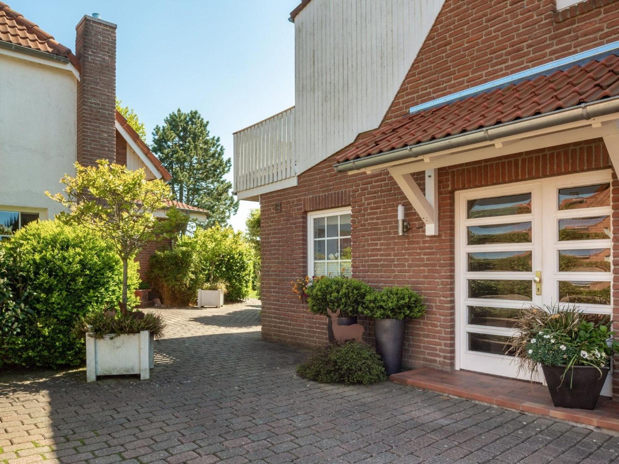 Enticing Holiday Home In Oldenburg With Garden Near Sea Dannau Zewnętrze zdjęcie
