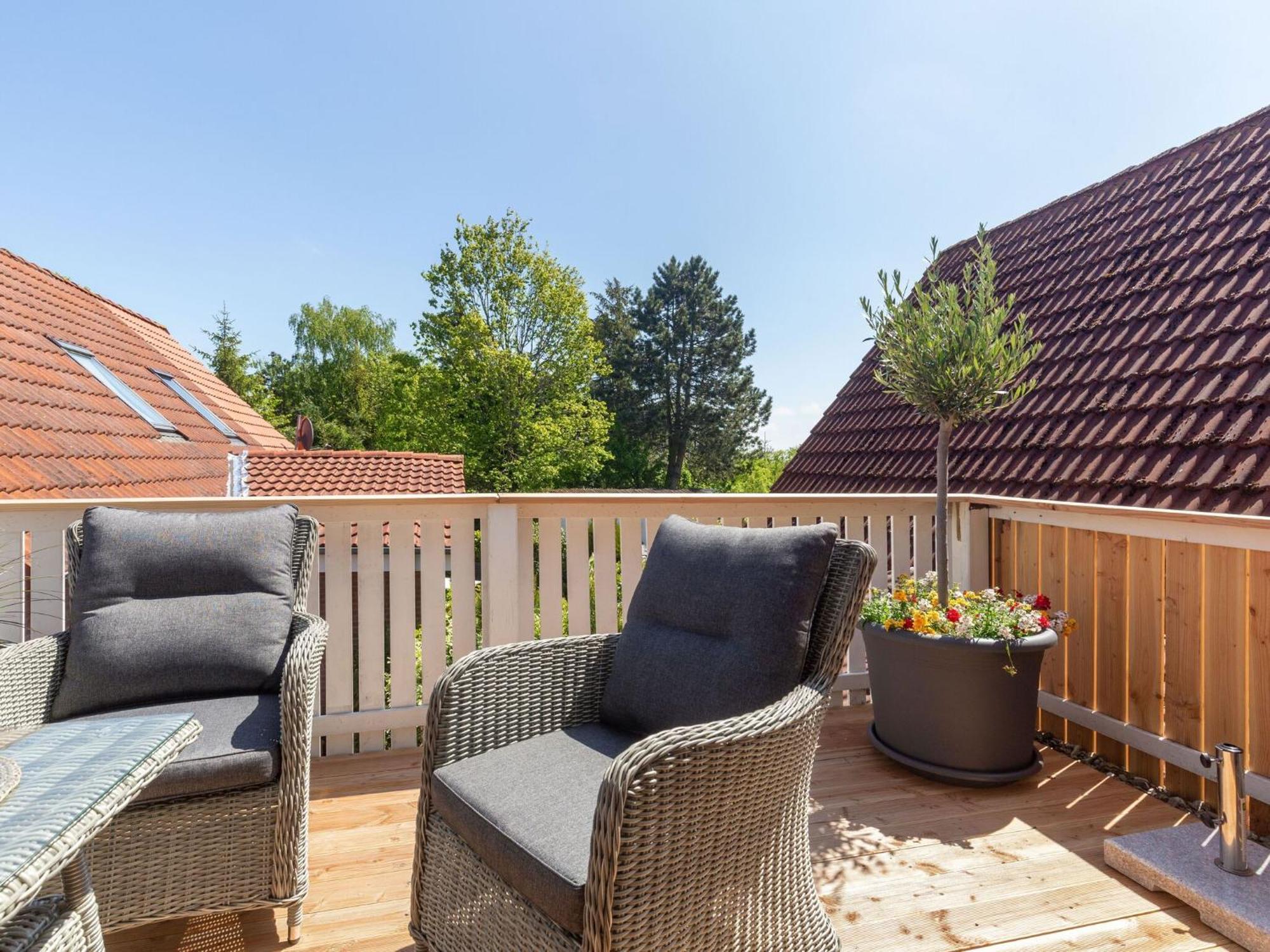 Enticing Holiday Home In Oldenburg With Garden Near Sea Dannau Zewnętrze zdjęcie